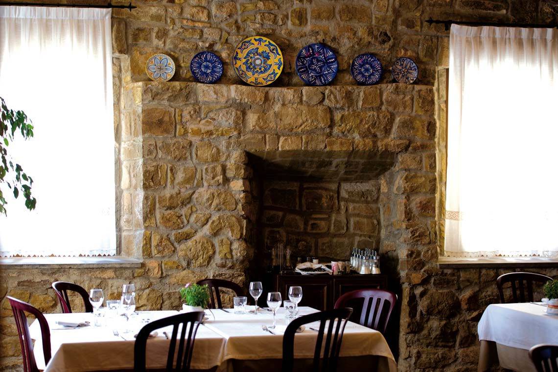 hostal restaurant Palouet - Cal Xuriguera hostal restaurant Palouet Cal Xuriguera