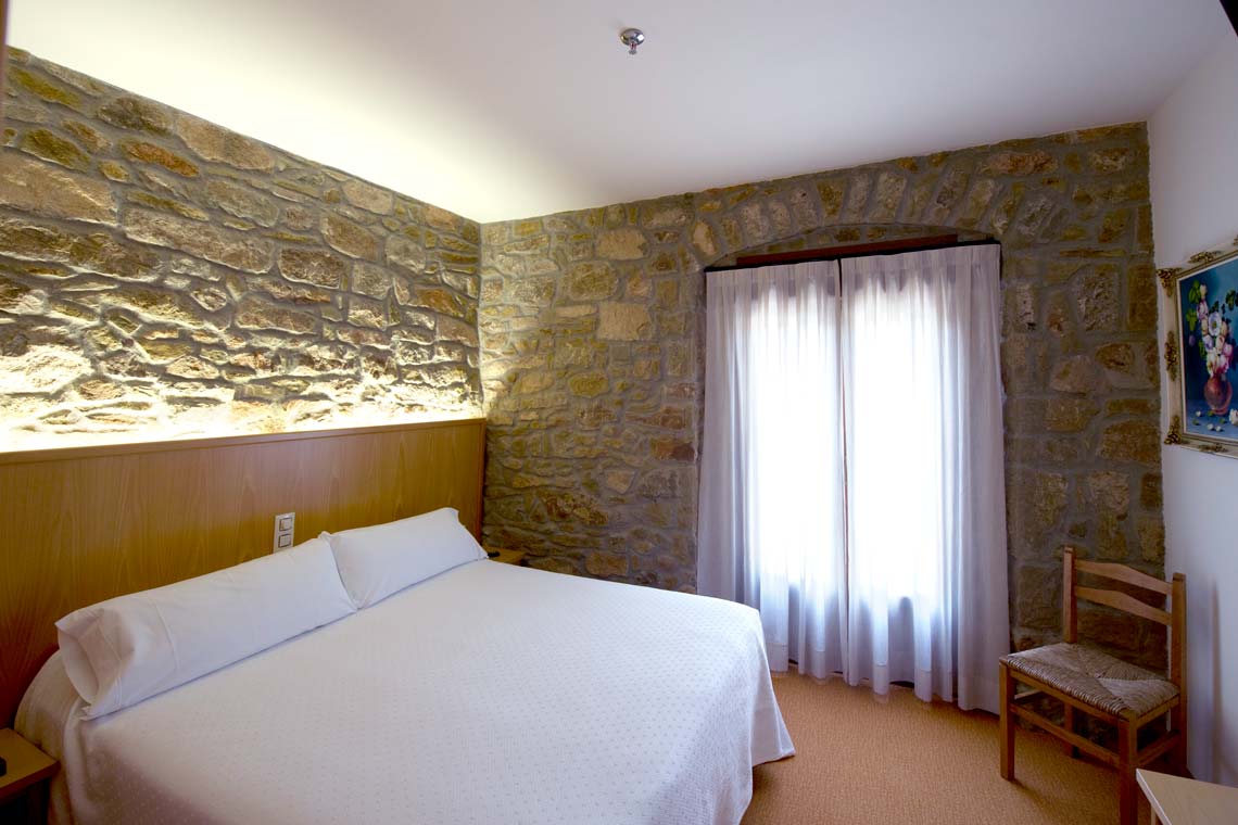 hostal restaurant Palouet - Cal Xuriguera hostal restaurant Palouet Cal Xuriguera